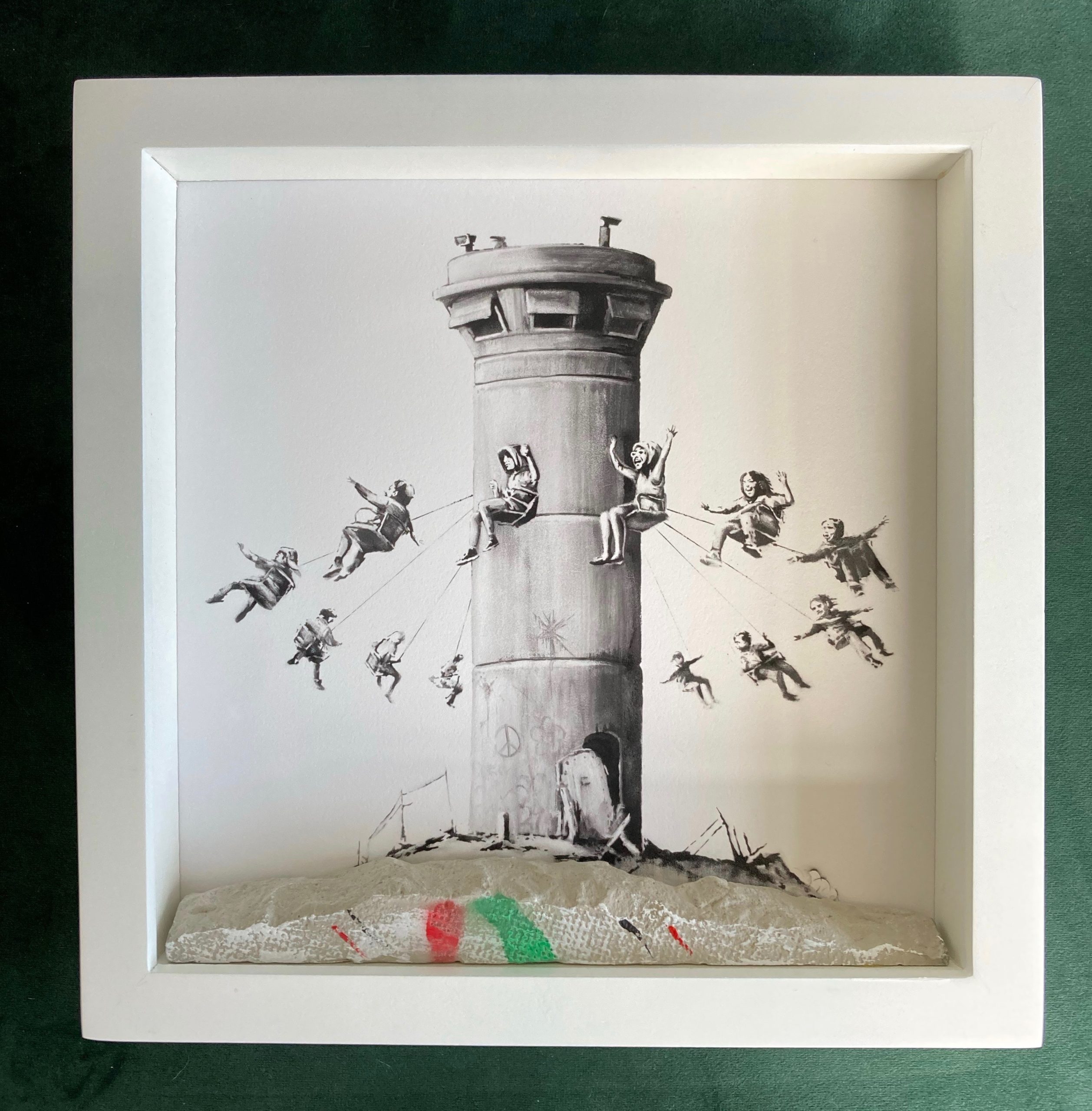 Walled off hotel box set banksy